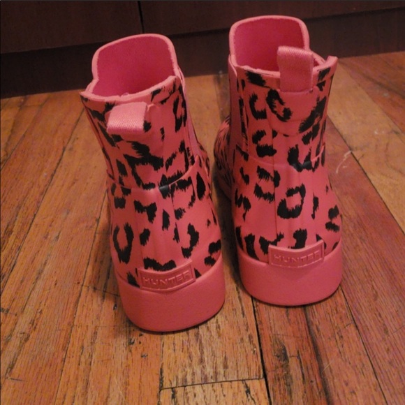 Hunter Chelsea Rain Boots Leopard - Picture 4 of 4
